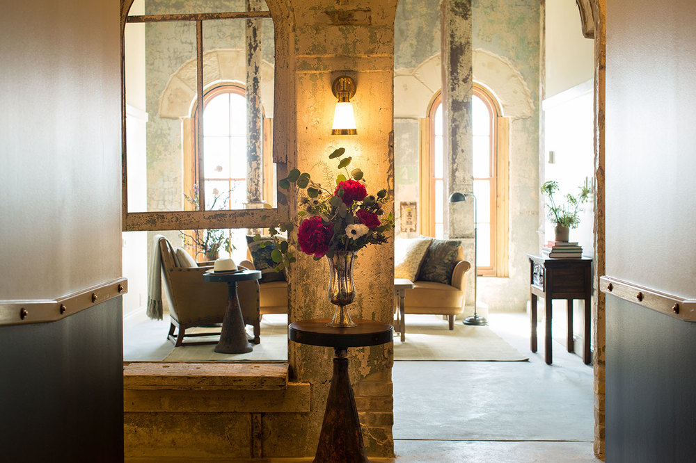 This Hacienda Chic Hotel Is The Jewel of San Antonio