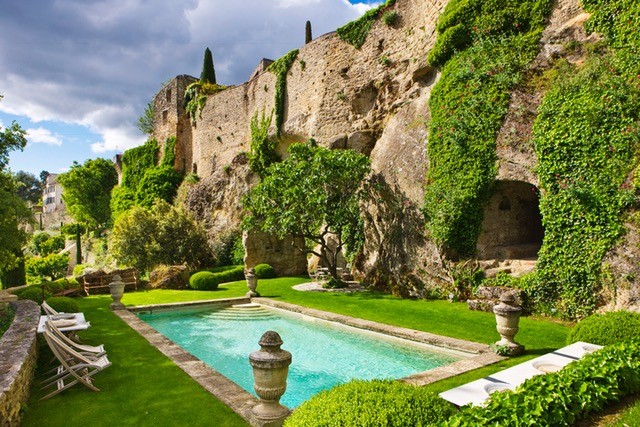 A Provence Garden Fit for A Fairytale #lacarmejane #gardens #provence #clivenichols